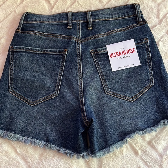 Jean Shorts! - Picture 2 of 3